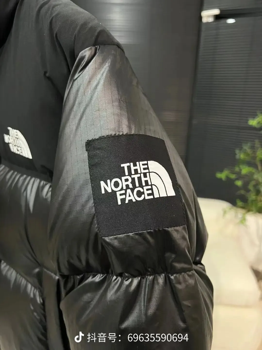 82b# TNF 22S Retro ， ， 90 ， ， ， ， ～ ❶ ： ， 。 ❷ ：90 ，280 ， ， ❸ ： 、 。 ❹ 40D ， 40T ， ， ， lon ， ， ， ！ ❺ YKK ， ， . Size：XS S M